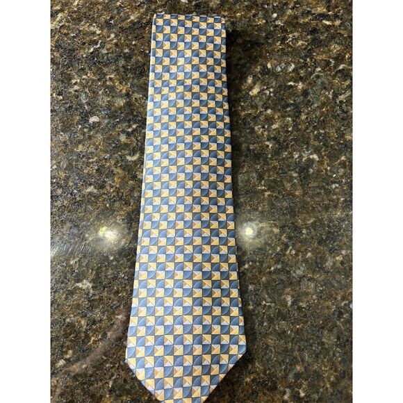 *3/$15 Van Heusen Men's Silk Tie Blue Tan Geometric Stain-Resistant - Picture 2 of 6